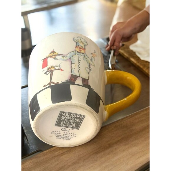 VTG Tabletops Gallery Le Chef Cooking Design Hand Painted Coffee Mug Cup Checks - Picture 7 of 7